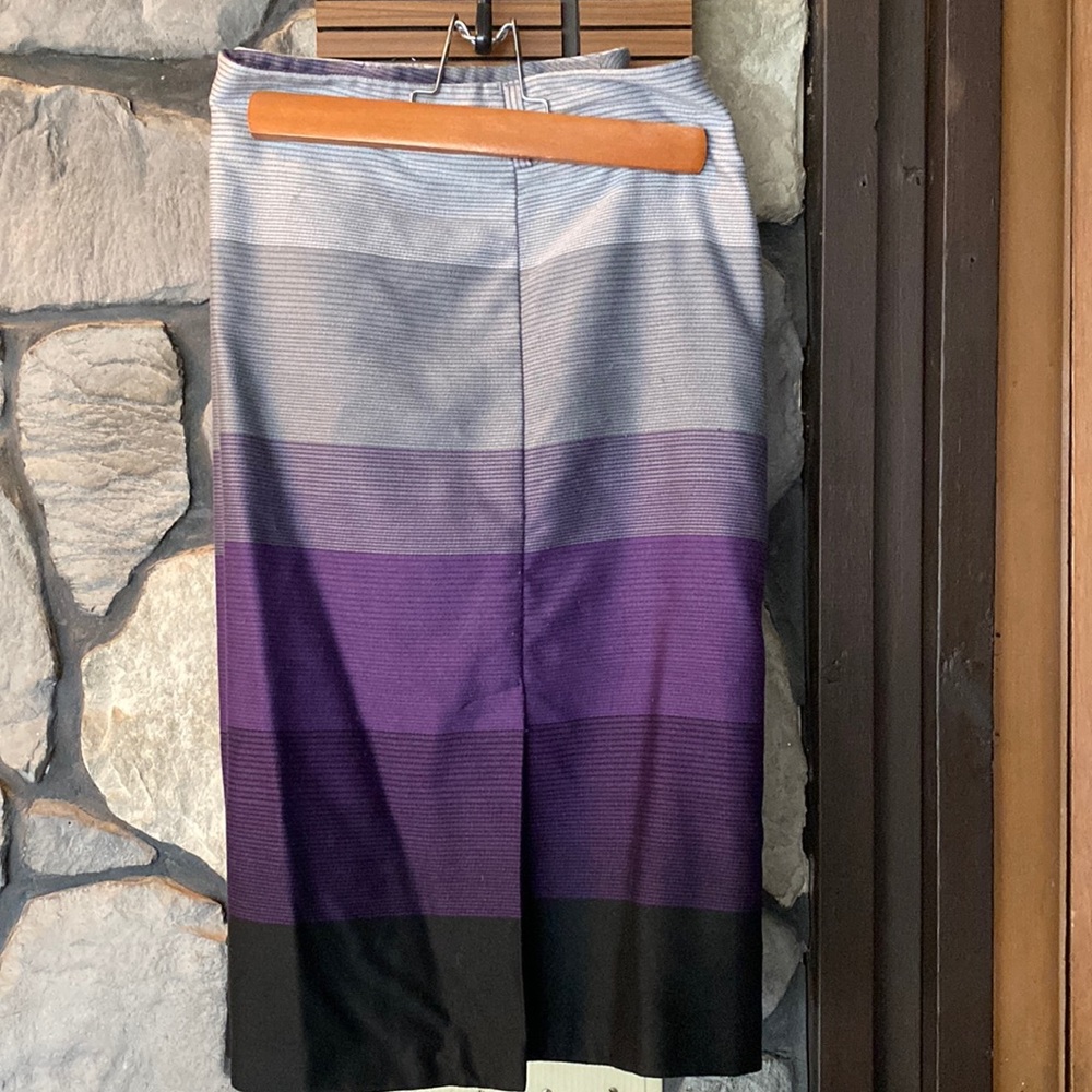 Size 22 Dressbarn zip up skirt
